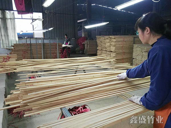 竹家具的優(yōu)點(diǎn)有哪些 帶您欣賞竹制家具的古典與自然